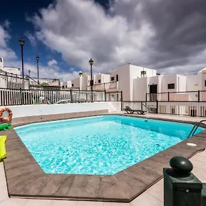 https://casa-mery.in-canary-islands.com