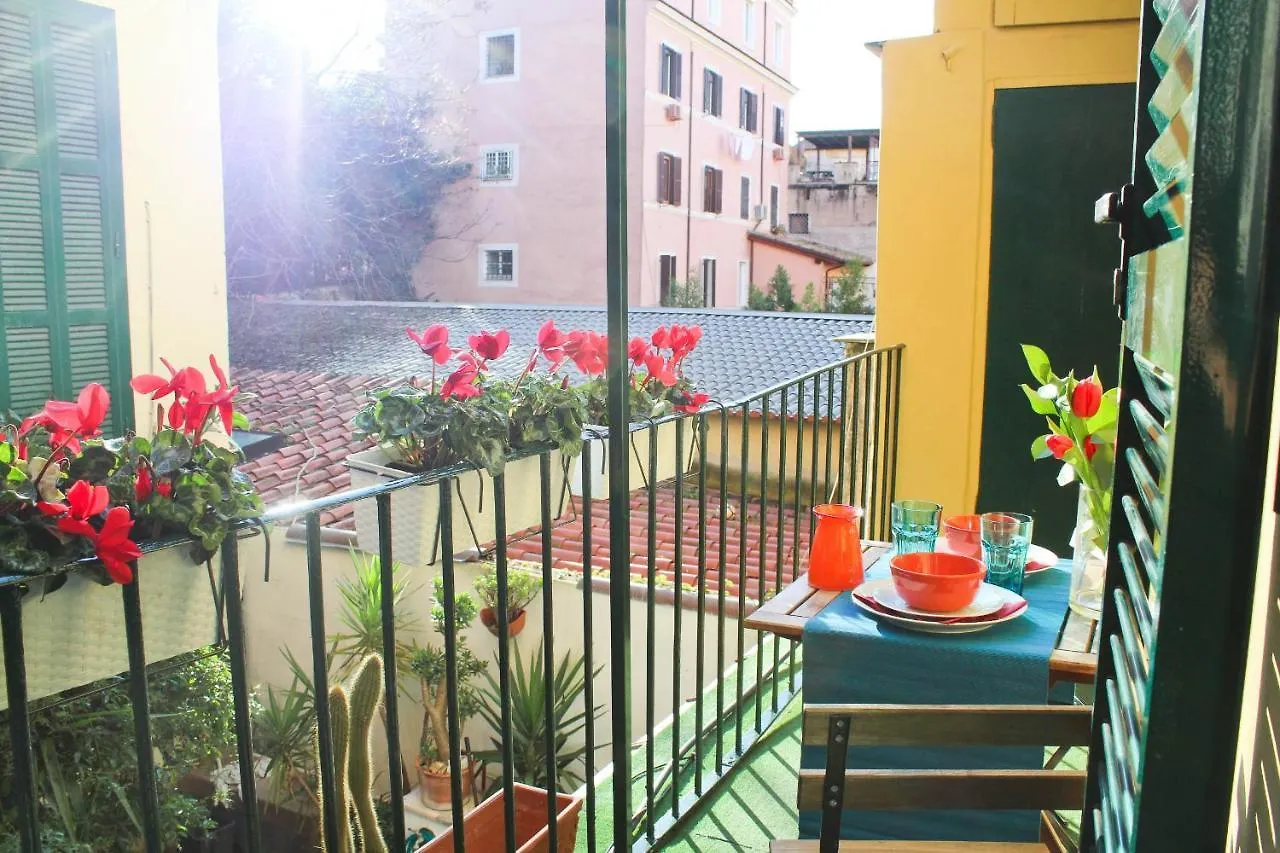 Chilling'Monti Apartment Rome Italy